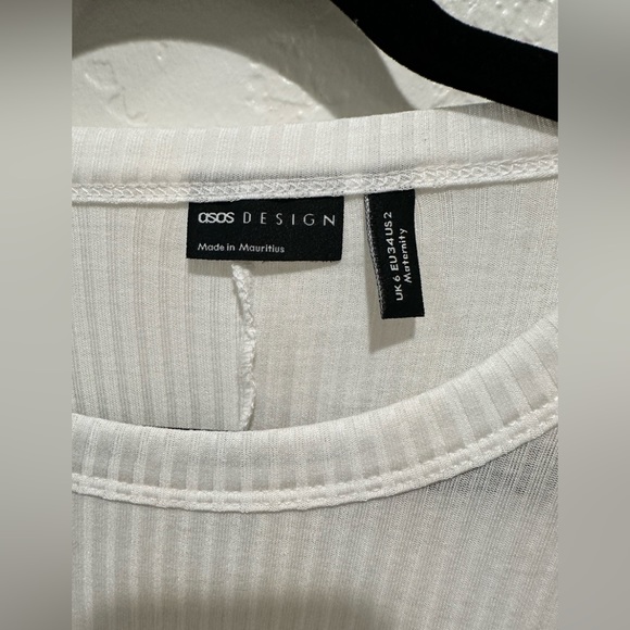 ASOS Maternity Ribbed Top w/Side Slits in White - Size US 2 - Picture 5 of 10